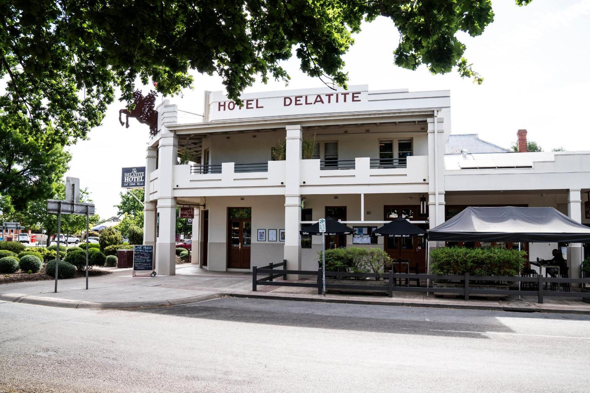 Delatite Hotel Mansfield Eksteriør bilde