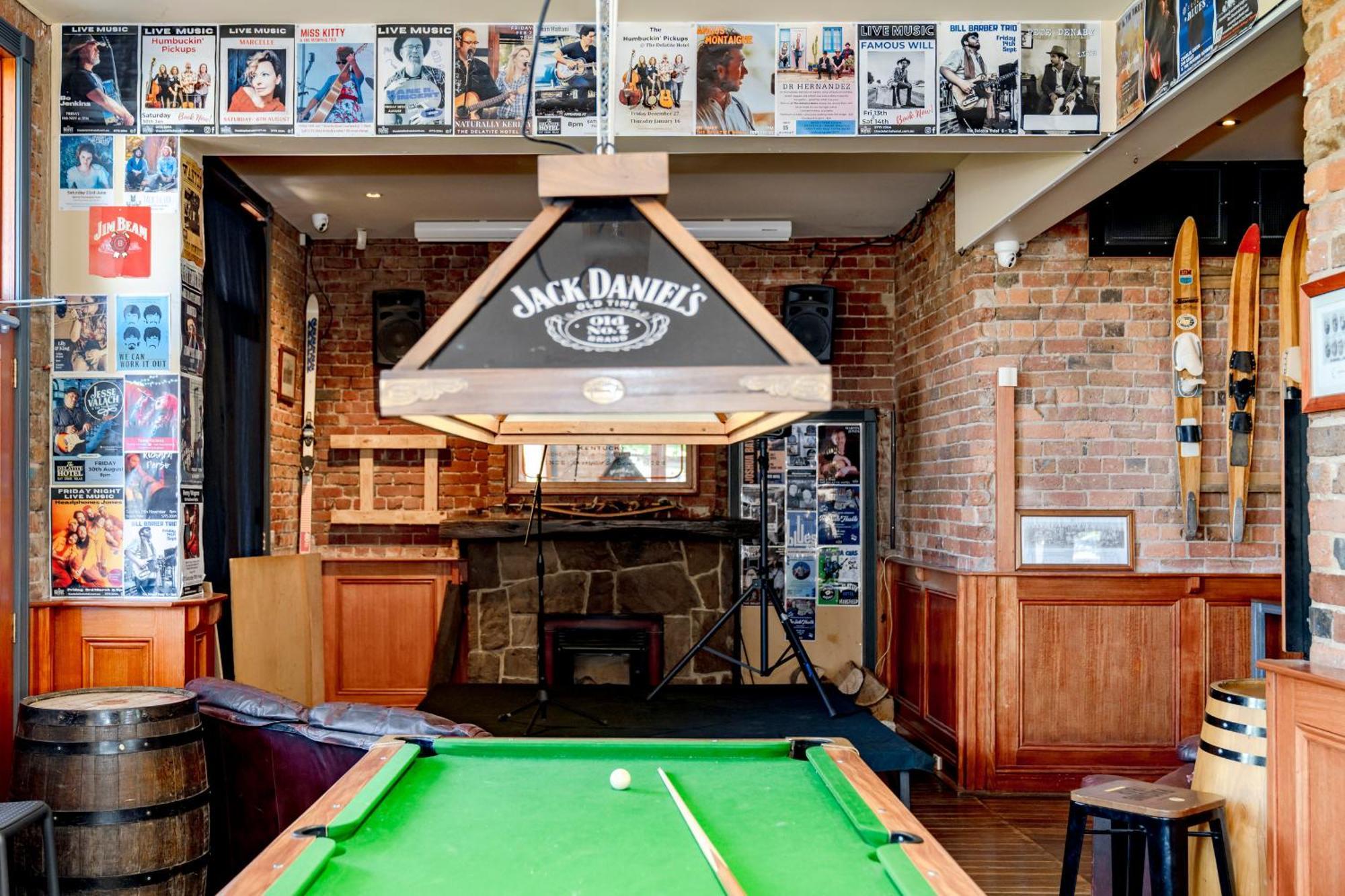 Delatite Hotel Mansfield Eksteriør bilde